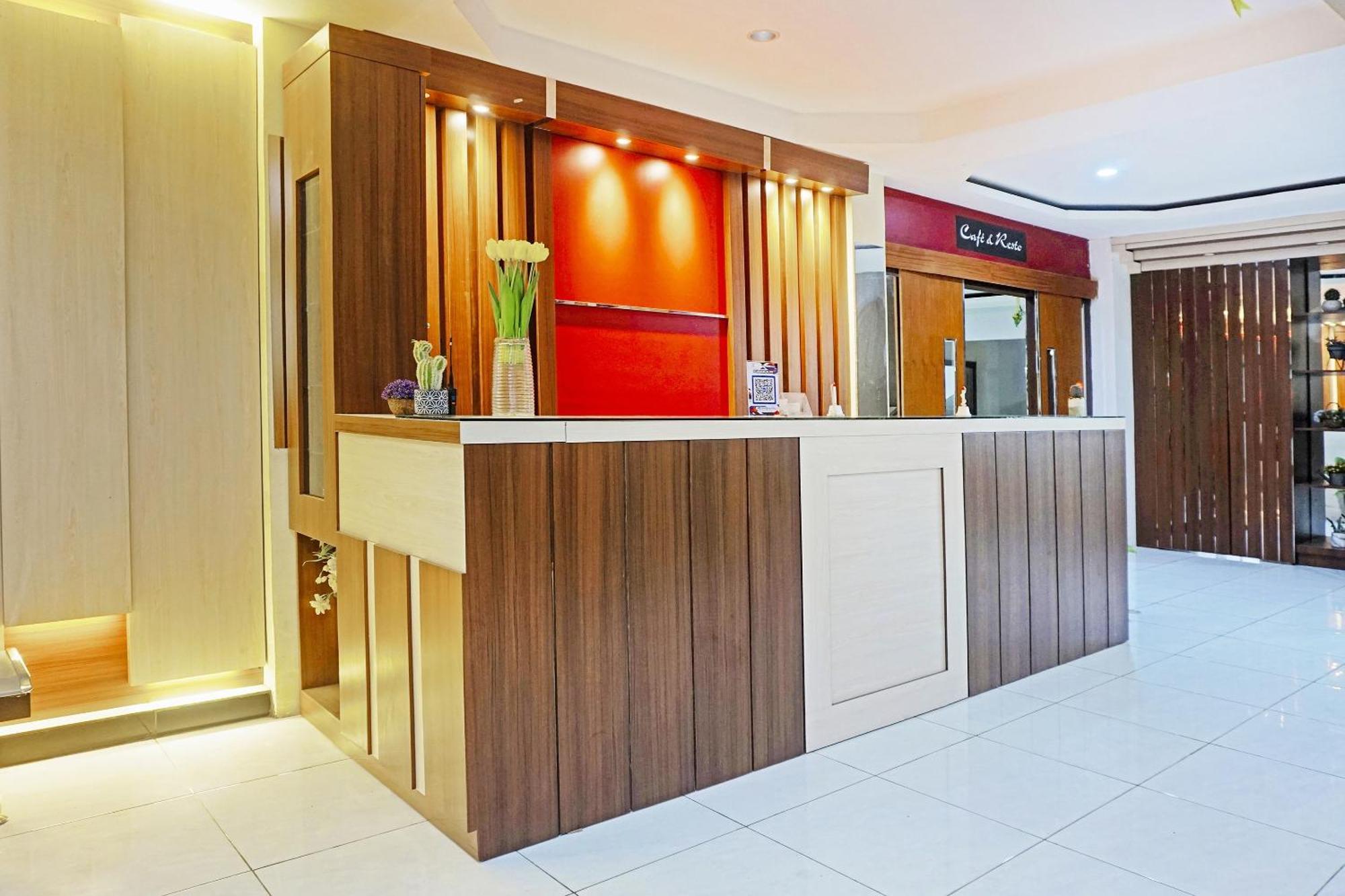 Collection O 91331 Hotel Grand Saota Soppeng Lalabata Eksteriør bilde
