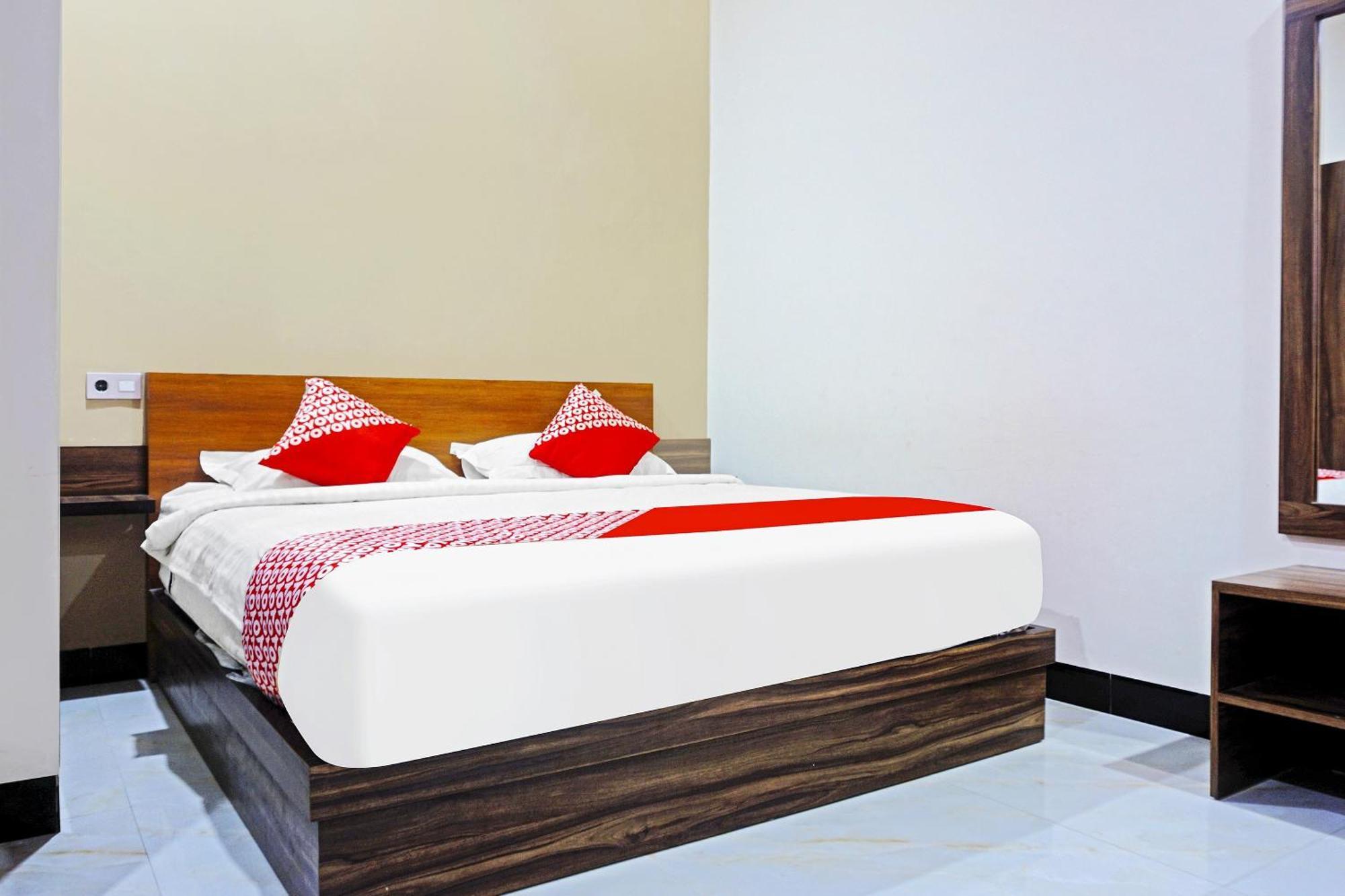 Collection O 91331 Hotel Grand Saota Soppeng Lalabata Eksteriør bilde